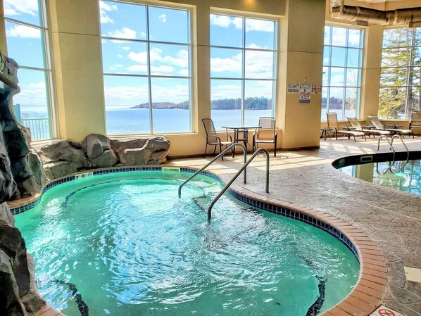 Pool - Sunrise Suite on Lake Superior- Pool & Hot Tub (Two Harbors)