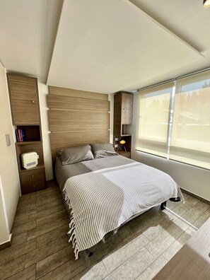 1 habitación, cortinas blackout y wifi gratis 