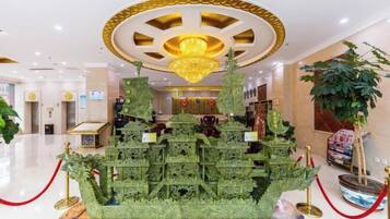 المنشأة من الداخل