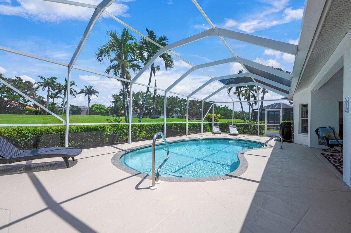 Photo 3 of Updated 3-bedroom house in Lely Resort, with private pool and golf course view.