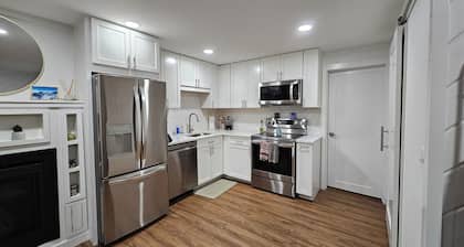 Charming 1-bedroom condo in delightful Dover