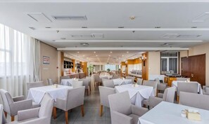 Dining - Vienna Classic Hotel (Hengtong Fortune Center Store) (Baoding)