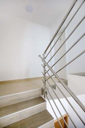 Studio (Comfort Studio Apartment with Terrace) | Staircase