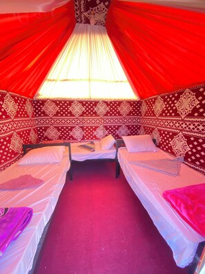 Escritorio y wifi gratis