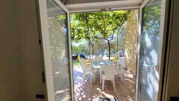 Apartment (Two-Bedroom Apartment With Terrace An) | View from room