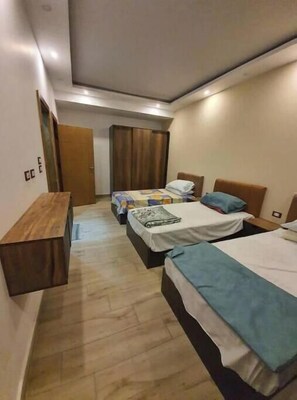 3 室のベッドルーム、WiFi、ベッドシーツ