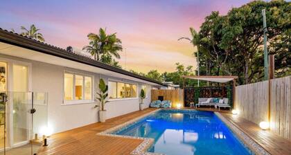 City Haven - A Slice of Paradise 4BR - Pool & Dog Friendly
