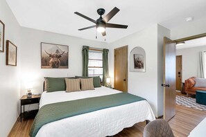 1 Schlafzimmer, Schreibtisch, Bügeleisen/Bügelbrett, WLAN