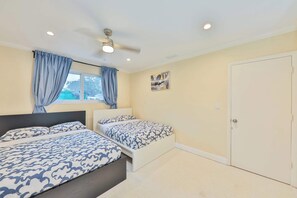 3 bedrooms, iron/ironing board, travel cot, free WiFi