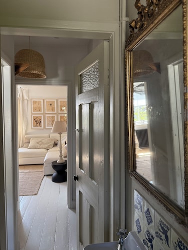 Character cottage in the heart of Bakewell