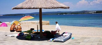 Eco Feng Shui Apartment With a View