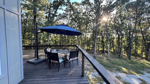 NEW Grand Lake Monkey Island, Deck, Hot tub, FirePit 2 Blocks FrPublic Boat Ramp