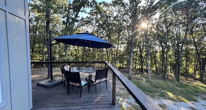 NEW Grand Lake Monkey Island, Deck, Hot tub, FirePit 2 Blocks FrPublic Boat Ramp