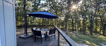 NEW Grand Lake Monkey Island, Deck, Hot tub, FirePit 2 Blocks FrPublic Boat Ramp