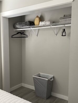 2 camere, ferro/asse da stiro, Wi-Fi, lenzuola