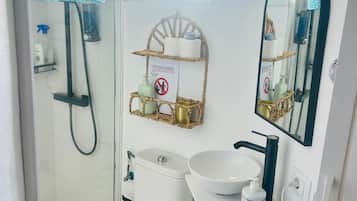 Hair dryer, towels, toilet paper