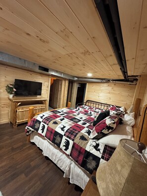 3 soverom, skrivebord, strykejern/-brett og wi-fi