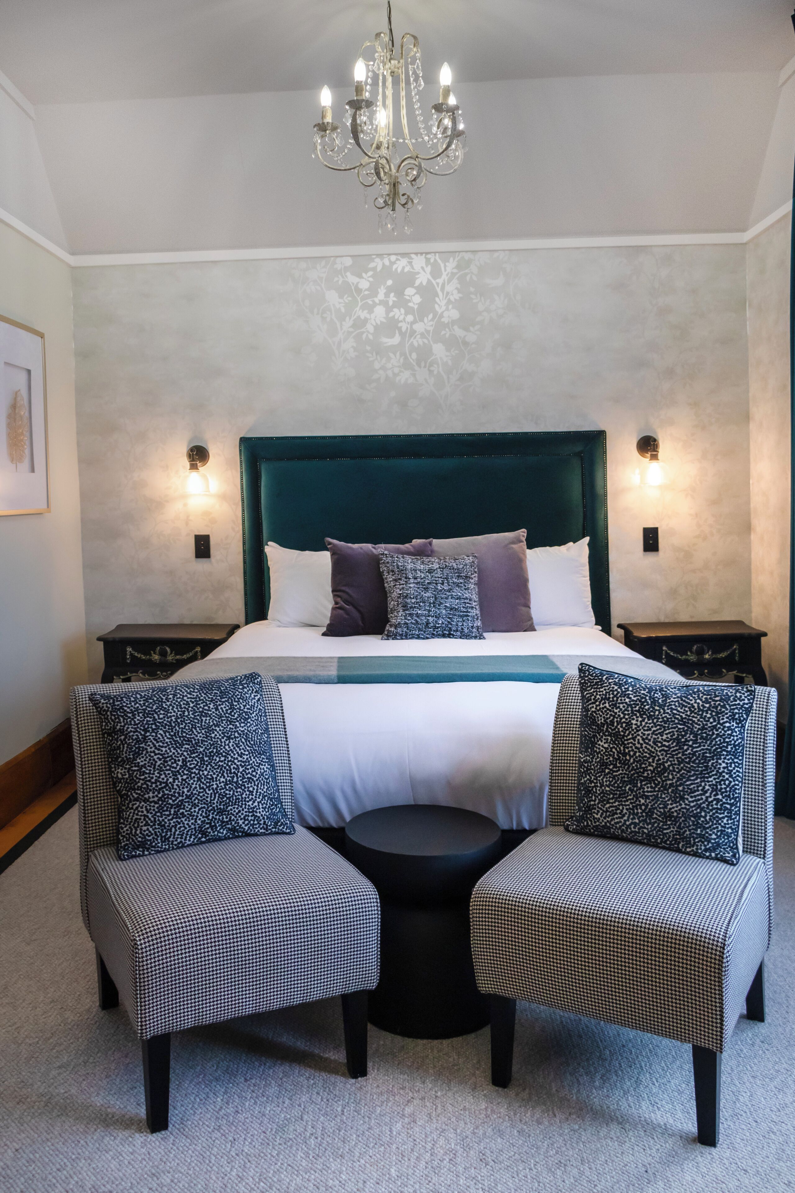 Luxury Apartment, Balcony, Courtyard View