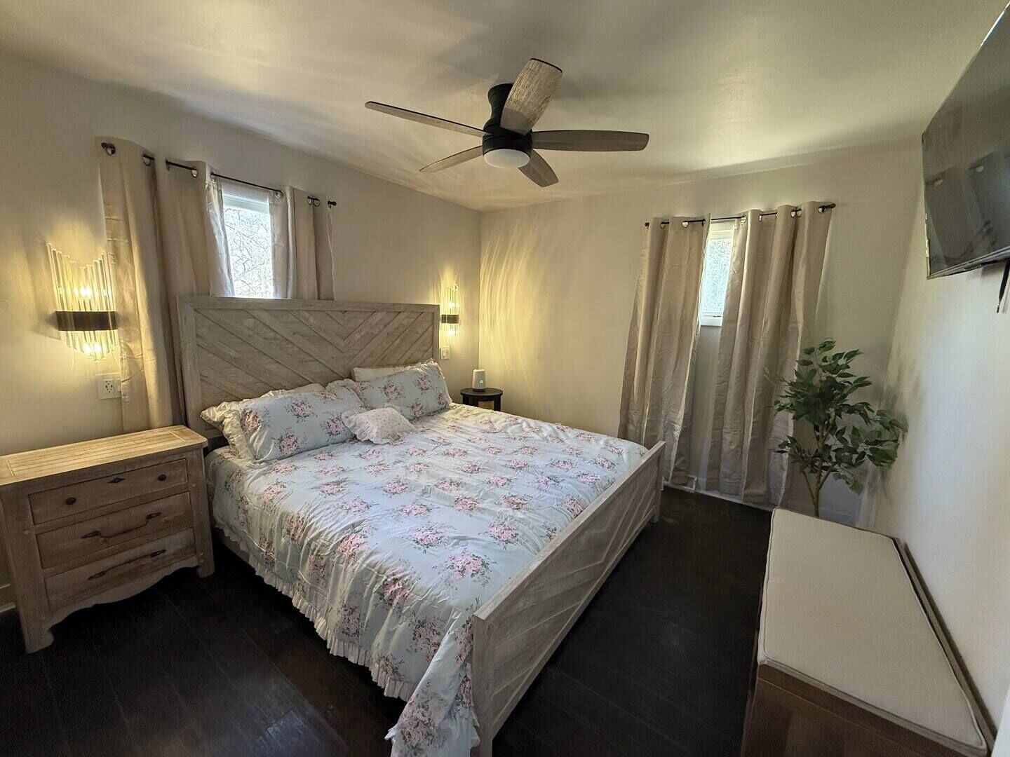 3 Schlafzimmer, Bügeleisen/Bügelbrett, WLAN, Bettwäsche