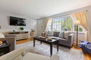 Smart TV, ping pong, books