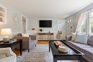 Smart TV, table tennis, books