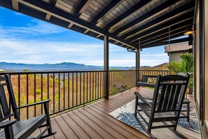 Terrace/patio - Best View|Games|Pool Table|Theater|Indr Pool (Sevierville)