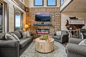 Smart TV, fireplace, offices - Best View|Games|Pool Table|Theater|Indr Pool (Sevierville)
