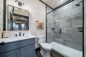 Shower, towels