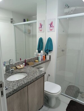 Towels, soap, toilet paper - Apartment close to the main avenues of São Paulo, shopping center, leisure and tourism. (Bela Vista São Paulo)