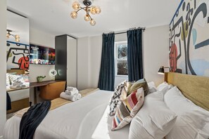 Apartment, 1 King-Bett und Schlafsofa, Nichtraucher, Klimaanlage | 1 Schlafzimmer, Bügeleisen/Bügelbrett, kostenloses WLAN