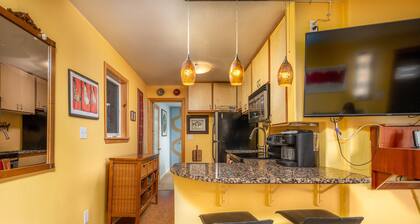 Dicky's Charming 1-bedroom cottage in downtown Seward