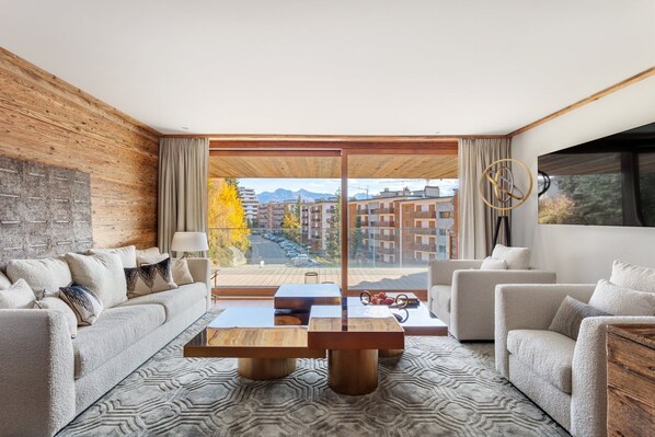 TV - Sport Club Residences by Mrs Miggins 08 (Crans-Montana)