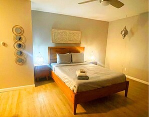 1 chambre, fer et planche à repasser, Wi-Fi, draps fournis