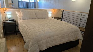2 bedrooms, desk, free WiFi, bed sheets