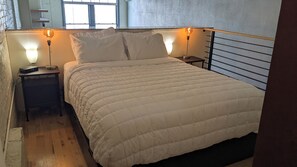 2 bedrooms, desk, free WiFi, bed sheets