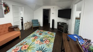 Unclassified image, 5 of 12, button - Cozy Cotton Place (Taft)