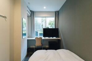 Masa, ücretsiz kablosuz İnternet 