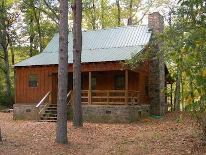 Paradise on the Little Red River and prime trout fishing!