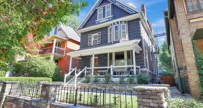 Cozy and Chic 1-Bedroom Apartment in Historic Central Denver - Pet Friendly