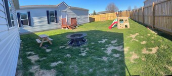 Charming 3 Bed Home at the Base of Vanocker Canyon-Spacious Yard,Family Friendly