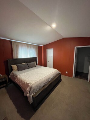 3 soverom, wi-fi og sengetøy