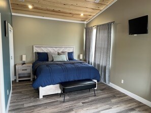 1 bedroom, iron/ironing board