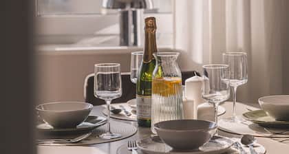 Brillante Studio z Widokiem na Lotnisko Blisko