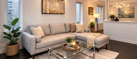 Smart TV y chimenea