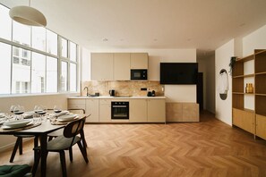 Apartament | 4 dormitoris