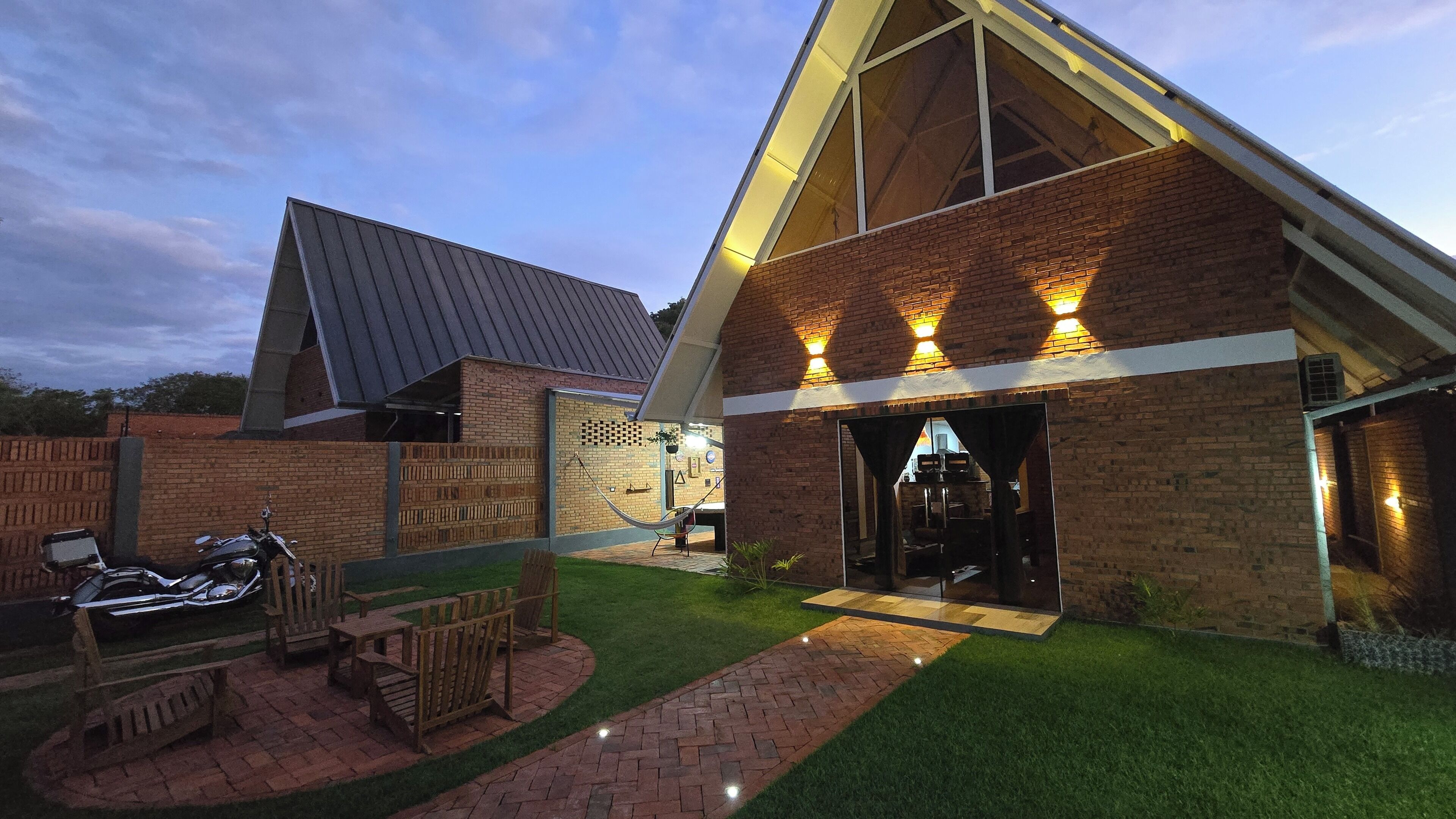 デラックス ハウス 2 ベッドルーム 冷房 プールビュー | テラス / パティオ