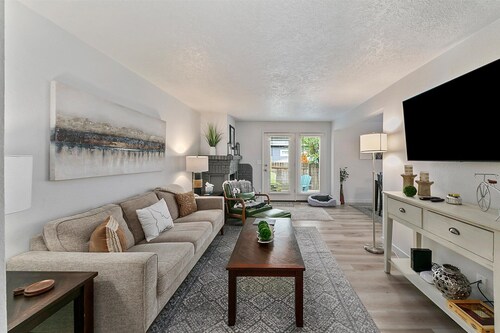 #HabitueHomes - Morris Hill Morrison