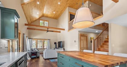 Duck Duck Moose | New Private Home on Mooselookmeguntic Lake, Private Waterfront