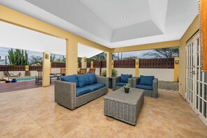 Terrace/patio - Villa Rosa ~ Peaceful & Cozy 3BR2BA w/PrivatePool! (Paradera)