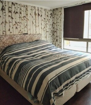 2 quartos, ferros/tábuas de passar roupa, Wi-Fi, roupa de cama